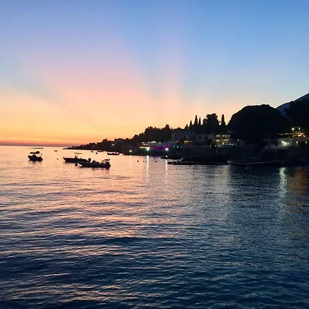 Beachfront Guest house Dhermi